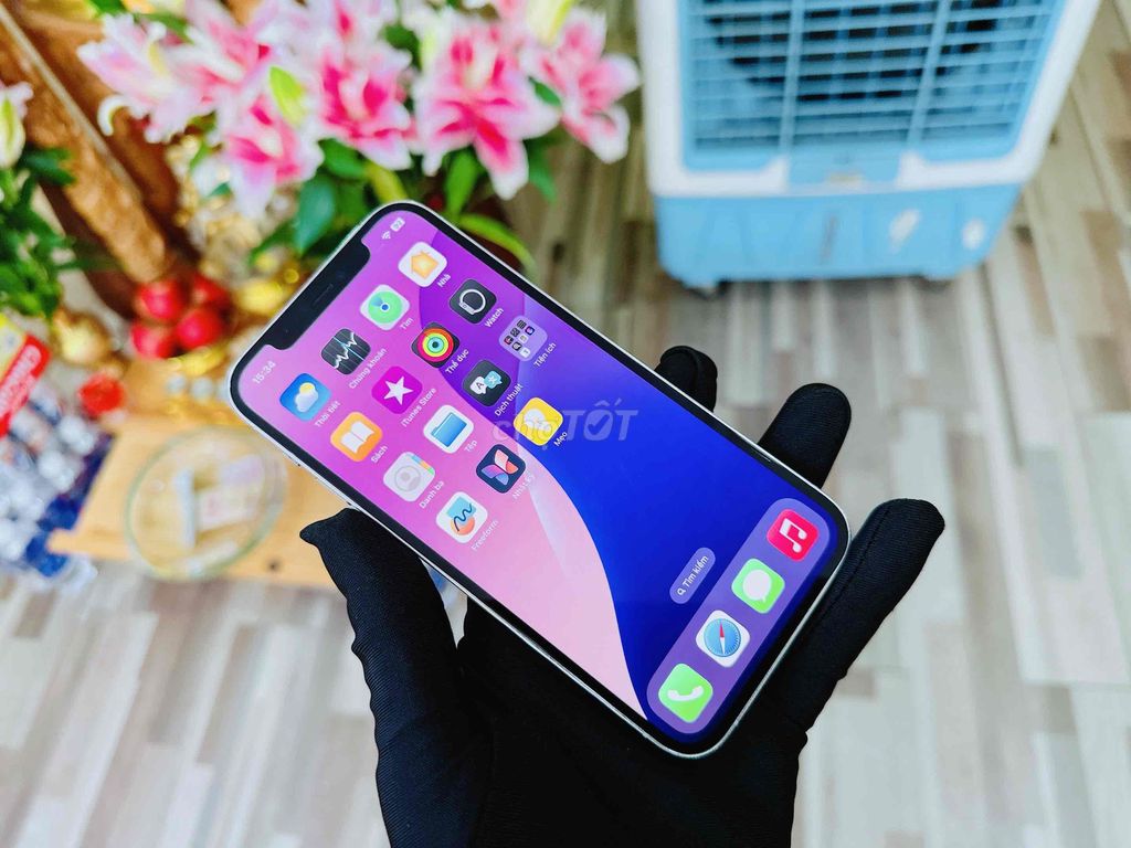 iPhone 12 Pro 256GB silver quốc tế giá iu Trả Góp. Mua bán Điện thoại tại Quận Hải Châu Đà Nẵng được đăng bởi TUẤN LUXURY MOBILE ĐÀ NẴNG hình 1