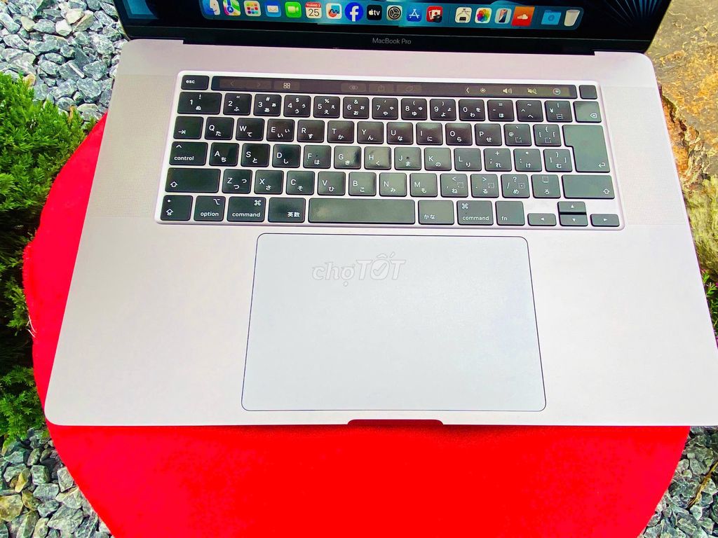Apple MacBook Pro Xám Gần như mới. Mua bán Laptop tại Huyện Sóc Sơn Hà Nội được đăng bởi hello hello hình 1