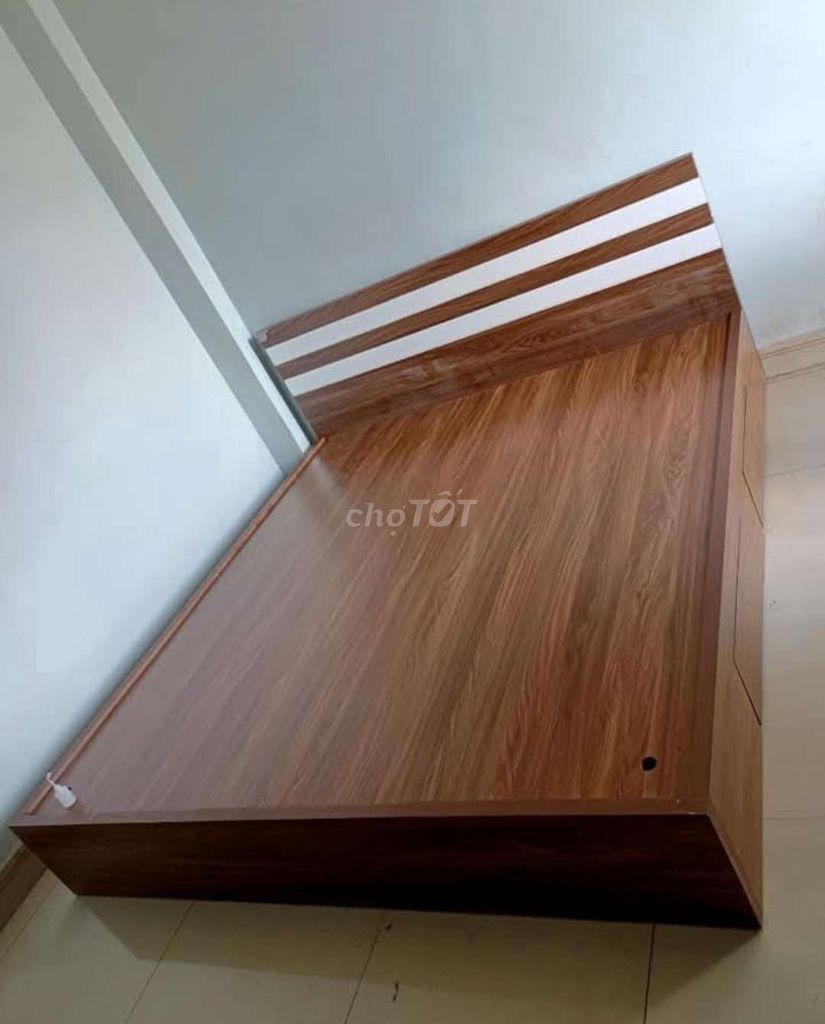 GIƯỜNG GỖ CÔNG NGHIỆP MDF 1M8*2M