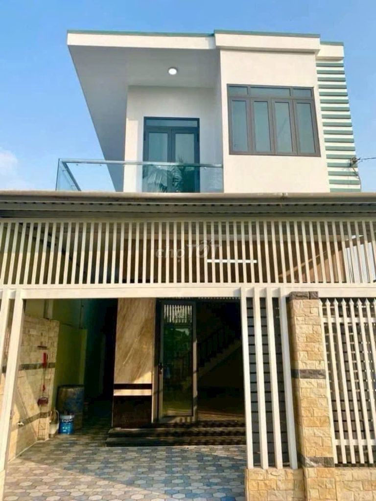 BỂ NỢ CẦN BÁN NHÀ 1 LẦU Ở THỊ TRẤN CỦ CHI (100m2). GIÁ 620TR, SHR