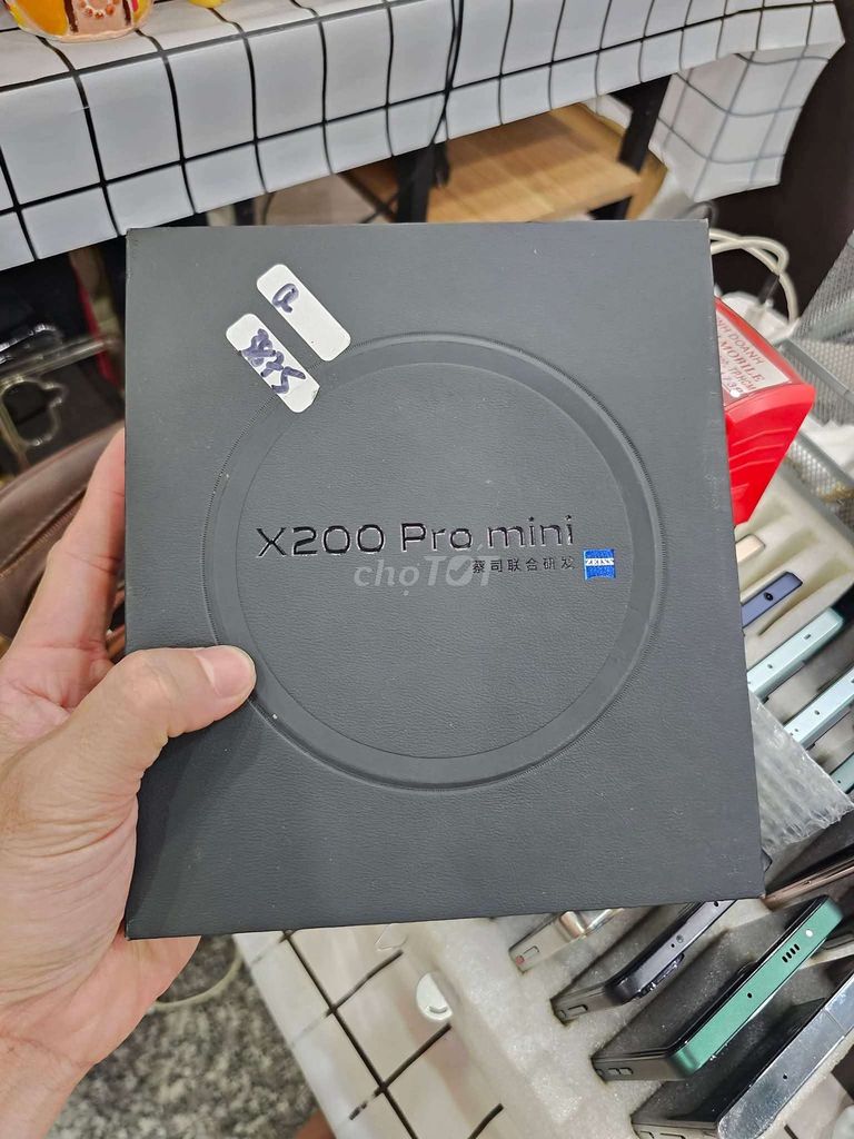 Vivo X200 Pro Mini 16G/512G FBOX PIN 95% ZIN KHỎE. Mua bán Điện thoại tại Quận Tân Phú Tp Hồ Chí Minh được đăng bởi Ngô Minh Mobile  hình 1
