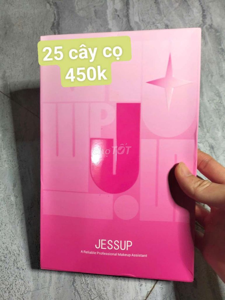 Cọ trang điểm Jessup Hồng. Mua bán Phụ kiện thời trang khác tại Thành phố Buôn Ma Thuột Đắk Lắk được đăng bởi thanh ngà hình 1