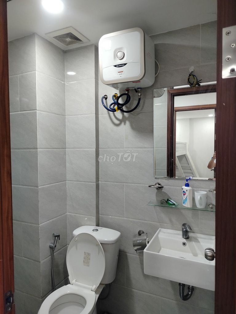 Cho thuê căn hộ Samsora Riverside, 2PN,2WC, 5tr/tháng, full nội thất