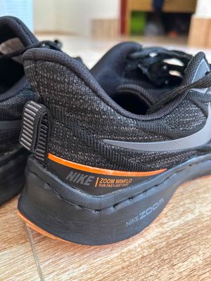 giày Nike Size 39.5