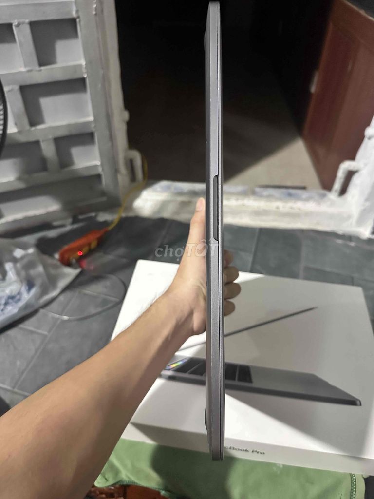 Apple MacBook Pro i7 15.4 inch 16GB/256GB. Mua bán Laptop tại Huyện Yên Mỹ Hưng Yên được đăng bởi PVy hình 1