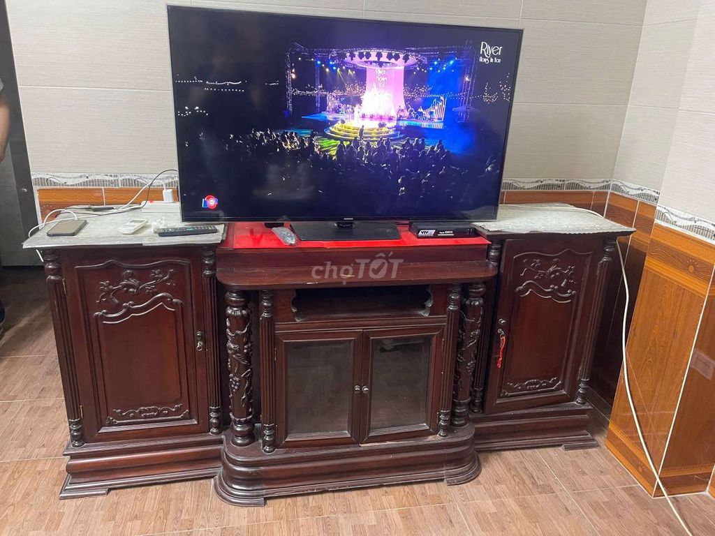 Tivi Samsung Đen Hiện đại. Mua bán Tivi, Âm thanh tại Quận Hà Đông Hà Nội được đăng bởi Hiệp hình 1