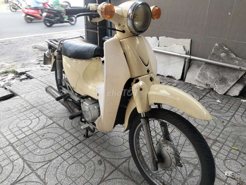 cub 50 DAELIM máy êm. Mua bán Xe máy tại Quận 5 Tp Hồ Chí Minh được đăng bởi Lê Khôi hình 2