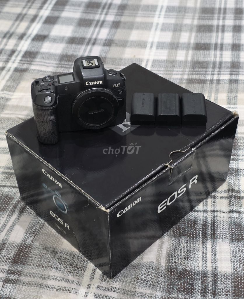 Máy ảnh Canon EOS R Đã qua sử dụng. Mua bán Máy ảnh, Máy quay tại Quận 1 Tp Hồ Chí Minh được đăng bởi Thái Khang hình 1
