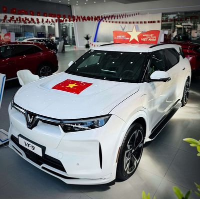 VINFAST VF9 PLUS LĂN BÁNH CHỈ 1.5 TỶ, CÒN GIẢM. Mua bán Ô tô tại Huyện Củ Chi Tp Hồ Chí Minh được đăng bởi VINFAST CỦ CHI