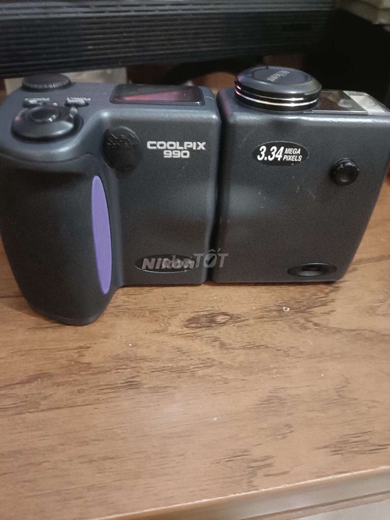 Máy ảnh Nikon Coolpix 990. Mua bán Máy ảnh, Máy quay tại Quận 11 Tp Hồ Chí Minh được đăng bởi Nguyễn quý khánh minh  hình 1