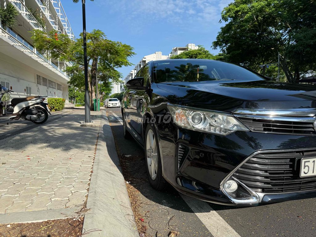 Toyota Camry 2016 2.5Q - 105000 km. Mua bán Ô tô tại Quận 7 Tp Hồ Chí Minh được đăng bởi Bao le hình 8