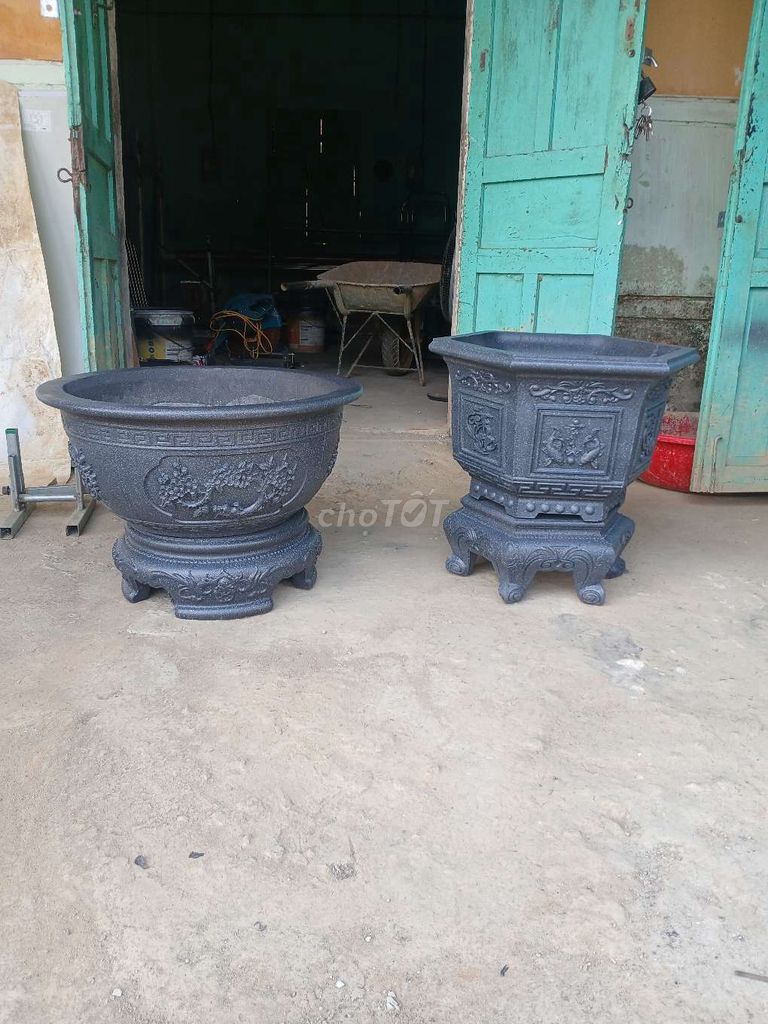 Chậu cây cảnh giả đá Xám. Mua bán Cây cảnh, đồ trang trí tại Thành phố Huế Thừa Thiên Huế được đăng bởi Đình Trung hình 1