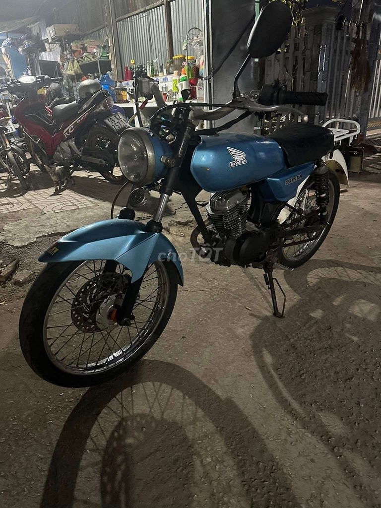 Honda CB 50cc máy đứng. Mua bán Xe máy tại Thành phố Châu Đốc An Giang được đăng bởi xe máy ôtô cũ HƯNG THỊNH  hình 5