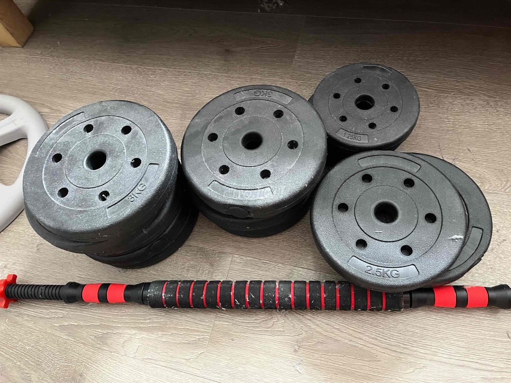 Tạ tay cao su Đen Đỏ. Mua bán Đồ thể thao, Dã ngoại tại Quận 7 Tp Hồ Chí Minh được đăng bởi Nga Nguyen hình 1