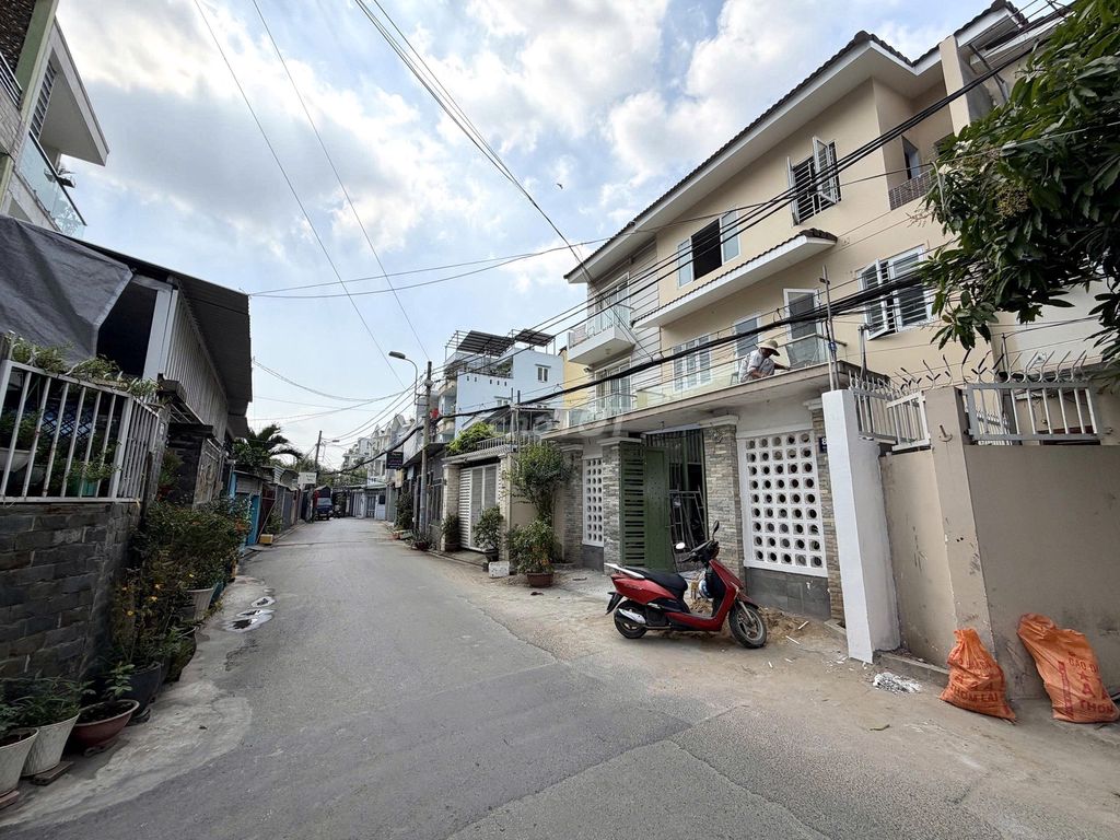 Hẻm xe hơi Đường 13, Bình Trưng Tây Q2 | 52,1m (4x13), 3 Tầng, Sổ Hồng