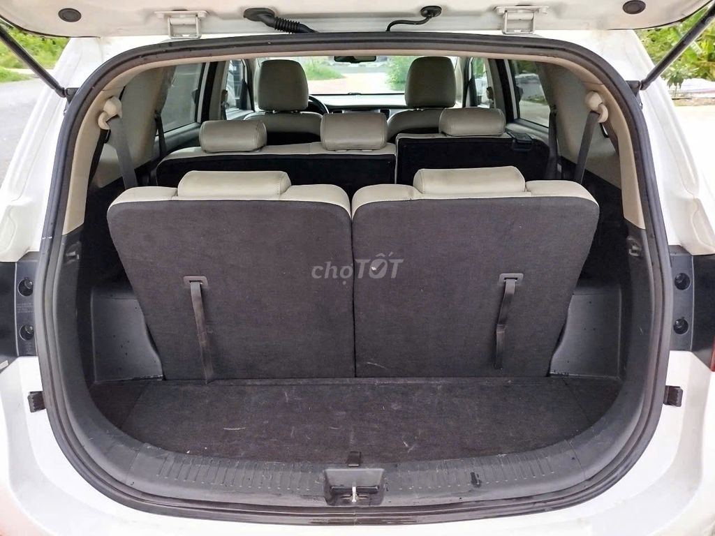 KIA Rondo 2.0 trắng 2019. Mua bán Ô tô tại Quận 1 Tp Hồ Chí Minh được đăng bởi MUA BÁN XE LƯỚT và PHỤ KIỆN XE hình 11