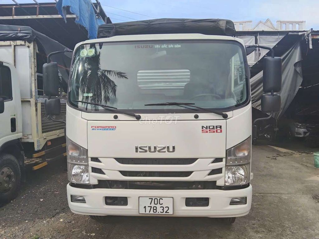 Xe tải Isuzu 5t4 đời 2022 thùng bạt có bàn nâng. Mua bán Xe tải, xe ben tại Quận 12 Tp Hồ Chí Minh được đăng bởi A Hoàng hình 1