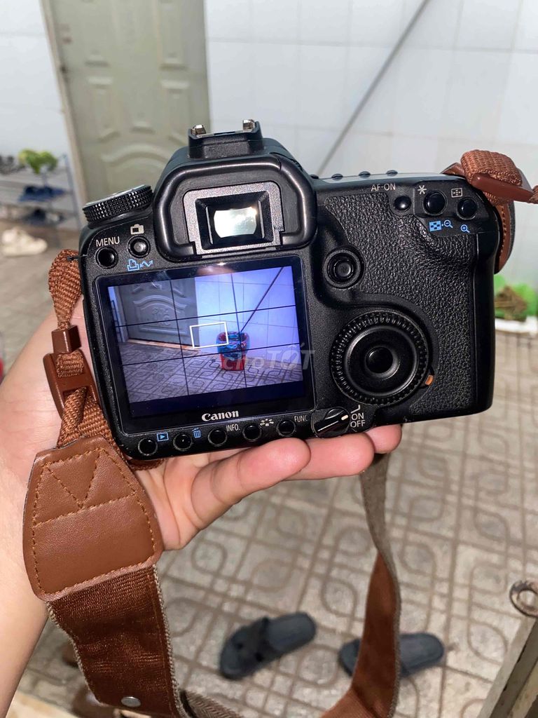 Máy ảnh Canon 50D ống kính 18-55mm Đen. Mua bán Máy ảnh, Máy quay tại Huyện Dầu Tiếng Bình Dương được đăng bởi P H Ú C L Ộ C hình 1