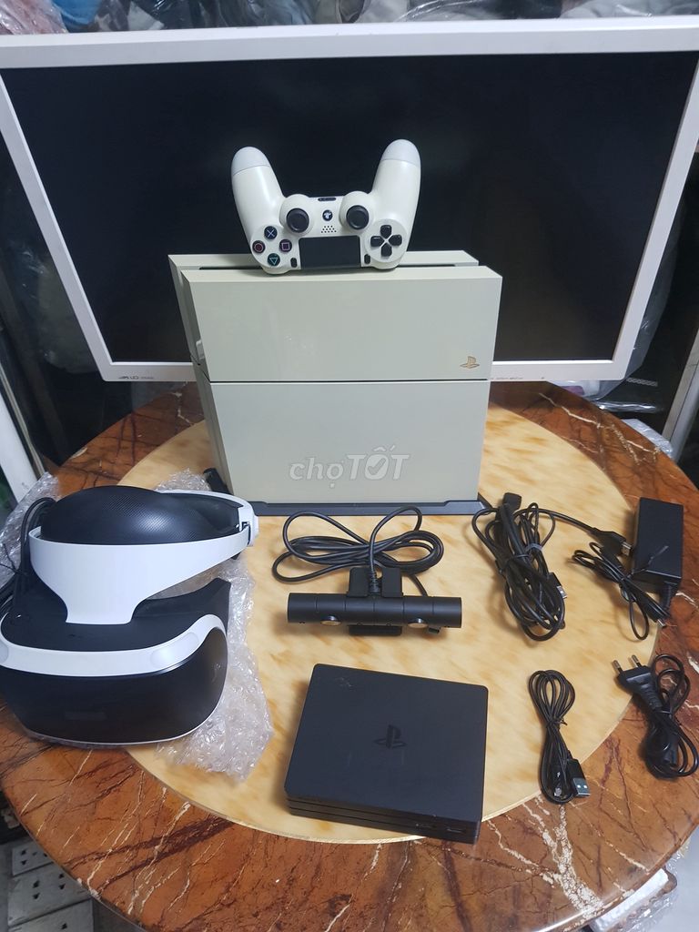Máy chơi game Sony PS4 Fat Trắng 500GB. Mua bán Thiết bị chơi game tại Quận Tân Phú Tp Hồ Chí Minh được đăng bởi phước lợi 9x hình 1