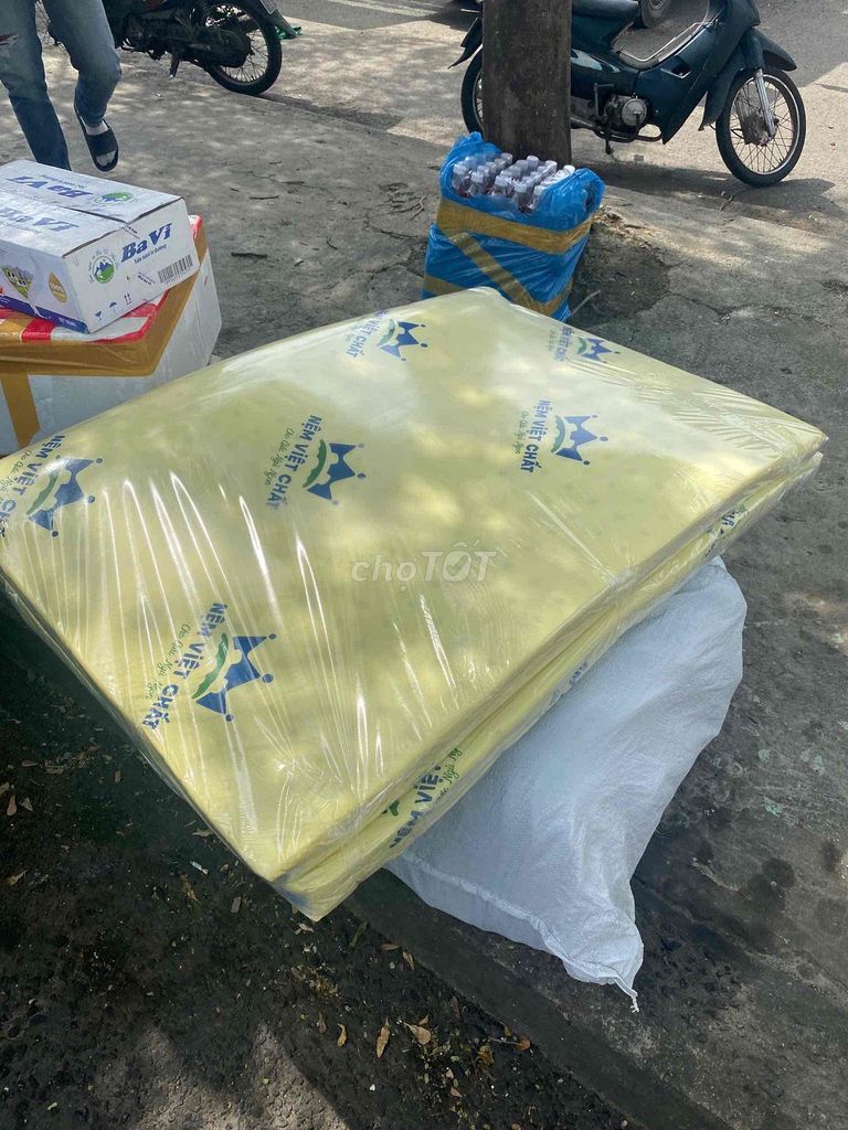 🛏️ NỆM FOAM VIỆT CHẤT – ÊM ÁI TỪNG GIẤC NGỦ ✨. Mua bán Giường, chăn ga gối nệm tại Quận Liên Chiểu Đà Nẵng được đăng bởi Hoàng Dung hình 1