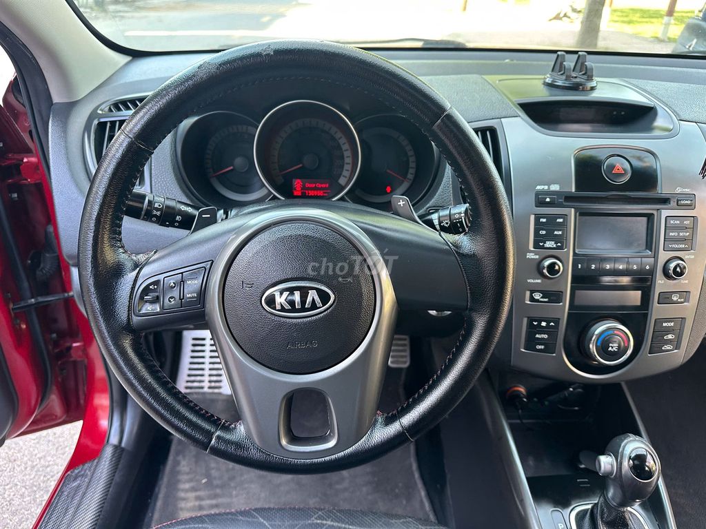 Kia Cerato 1.6AT cuối 2011 bản 10 bóng khí. Chất. Mua bán Ô tô tại Huyện Sóc Sơn Hà Nội được đăng bởi Salon Auto Đào Hằng hình 17