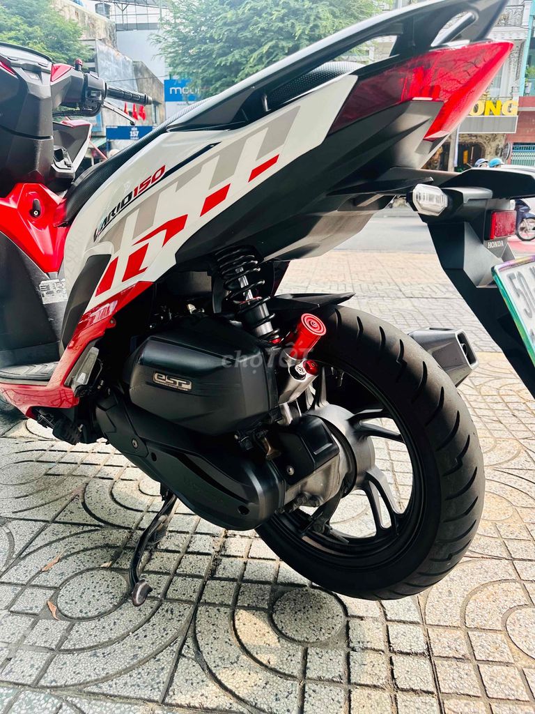 Honda Vario 150 2020 красно-белый