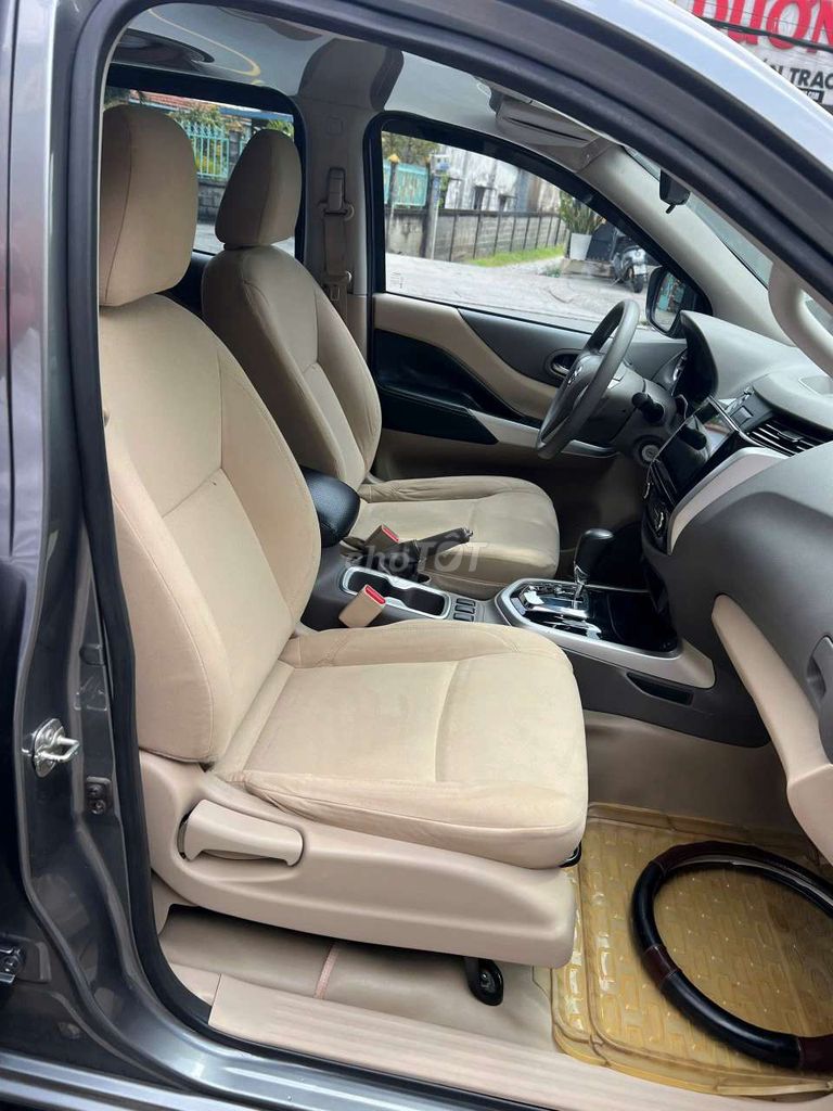 Nissan Navara EL tự động  1 đời chủ , xe ko lỗi. Mua bán Ô tô tại Thành phố Dĩ An Bình Dương được đăng bởi Bảo Khang hình 4