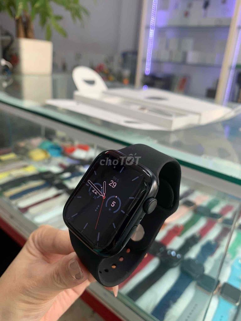 Apple Watch Series 8 45mm Midnight Like New. Mua bán Thiết bị đeo thông minh tại Quận Phú Nhuận Tp Hồ Chí Minh được đăng bởi pé phuong hình 1