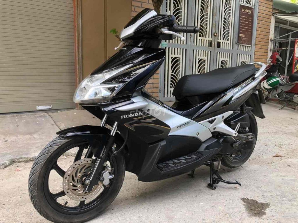 Honda Airblade 110 Fi dky 2015