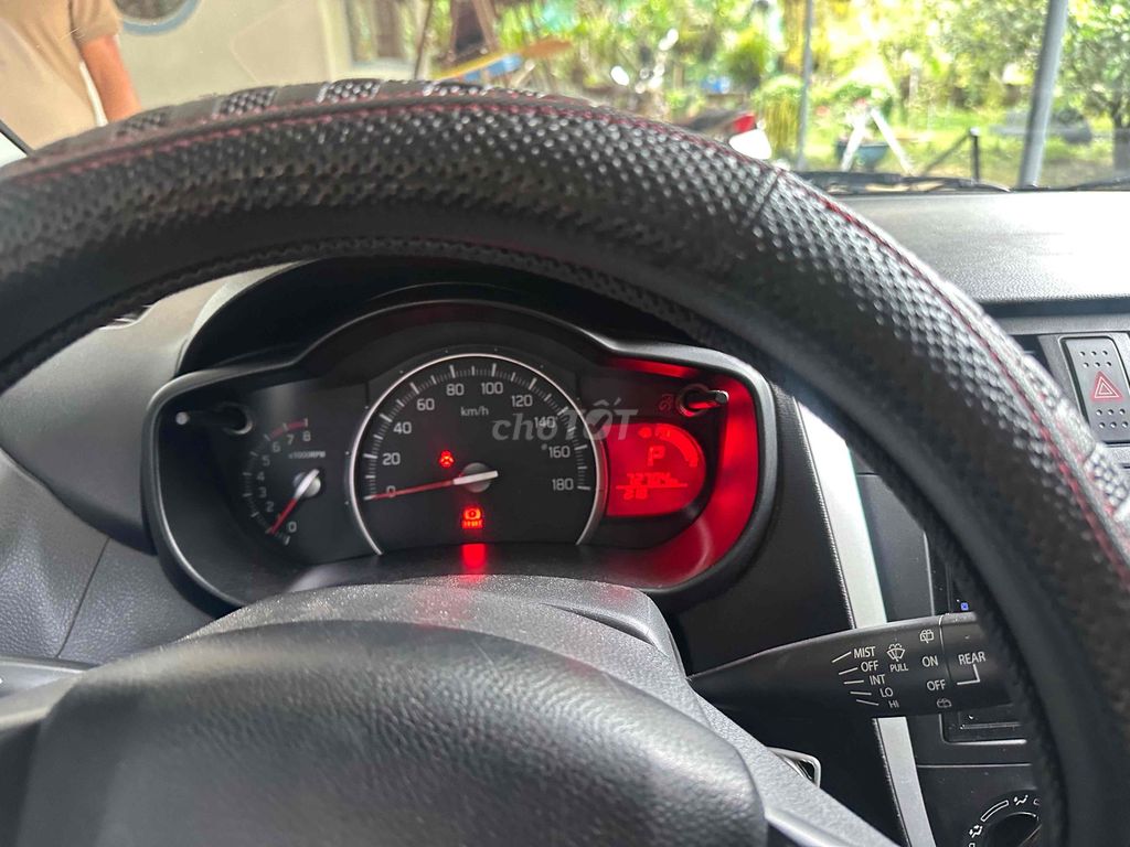 Xe gia đình sơn zin gần như nguyên xe, chạy kĩ. Mua bán Ô tô tại Thành phố Thủ Đức Tp Hồ Chí Minh được đăng bởi Duy Rờm  hình 9