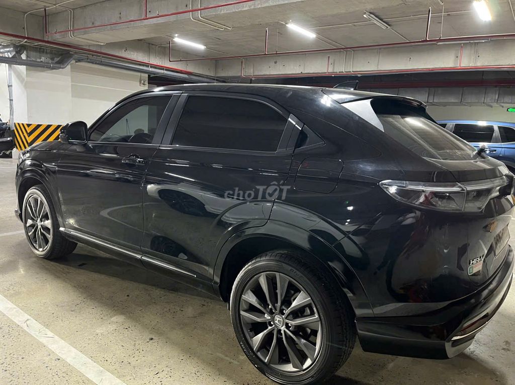 Honda HR-V 2024 RS - 2 vạn km-Thương lượng mạnh. Mua bán Ô tô tại Quận 7 Tp Hồ Chí Minh được đăng bởi HỒ TẤN ANH hình 5