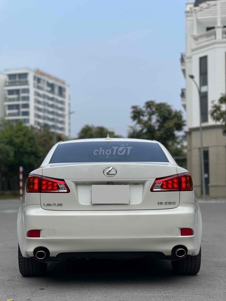 Lexus IS 2009 - 53000 km. Mua bán Ô tô tại Quận Long Biên Hà Nội được đăng bởi Thành Đô Cars hình 10