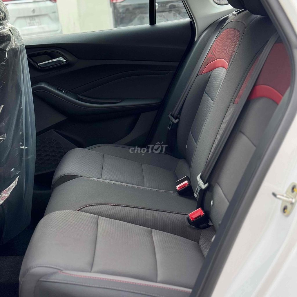 Mg5 vin 2025 trả trước 120tr nhận xe.. Mua bán Ô tô tại Quận 6 Tp Hồ Chí Minh được đăng bởi Mai Trinh MG Kinh Dương Vương hình 6