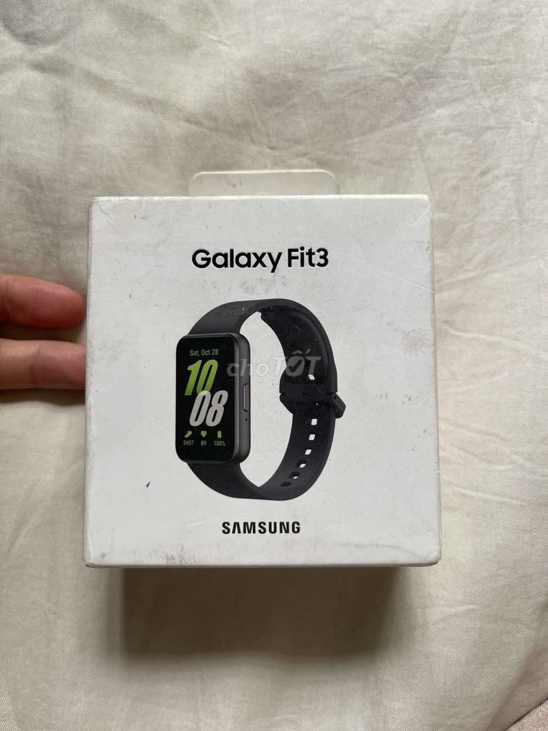 Samsung Galaxy Fit3 Đen. Mua bán Thiết bị đeo thông minh tại Thành phố Thuận An Bình Dương được đăng bởi Trần Hiếu hình 1