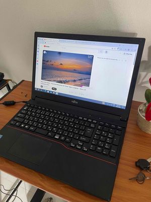 laptop fujitus J/A 15.6in (TẶNG 3 món quý giá)