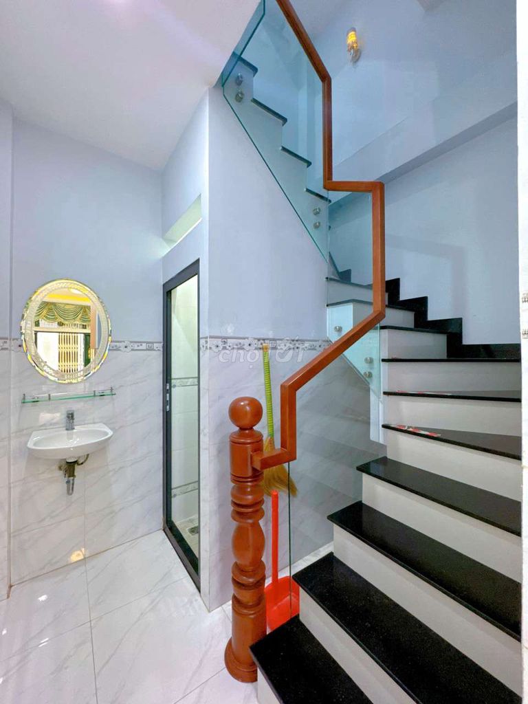 BÁN NHÀ KHU VỰC ĐẮC ĐỊA NGAY NGÃ TƯ CAO THẮNG VÀ ĐIỆN PHỦ Q.10. Mua bán Nhà ở tại Quận 10 Tp Hồ Chí Minh được đăng bởi Hoai Nam hình 10