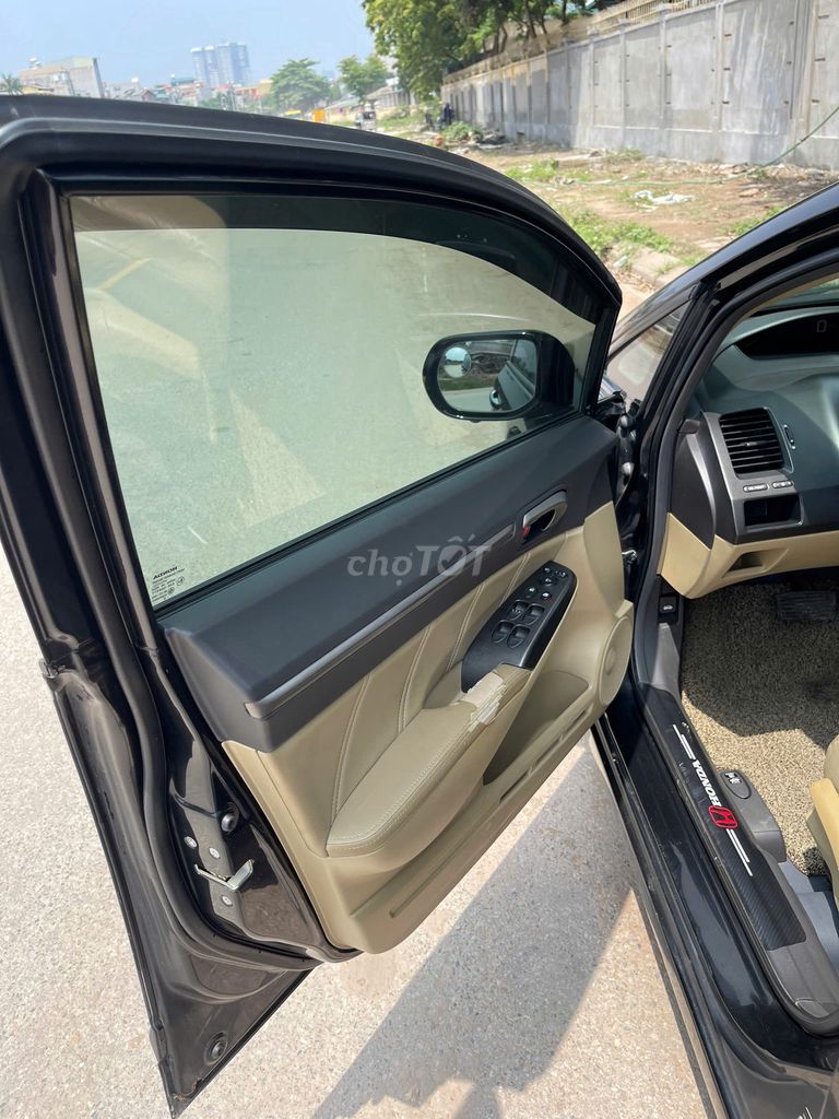 Honda Civic 2009 1.8 AT - 88000 km