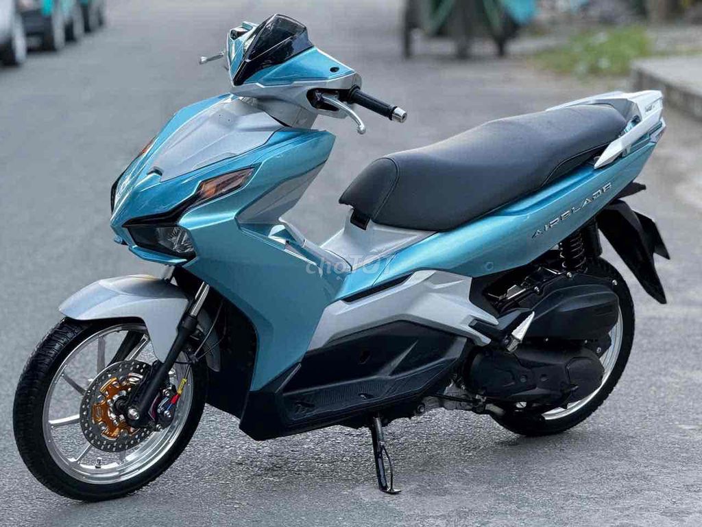 Honda Air Blade 150 2022 kiễng đẹp nợ xấu trả 50%. Mua bán Xe máy tại Quận Bình Tân Tp Hồ Chí Minh được đăng bởi Xe Máy Qúy Le hình 1