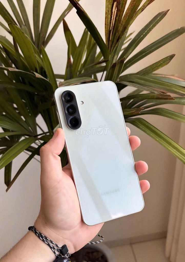 Samsung Galaxy A56 Xanh Mint 99% VN BH T09.2026. Mua bán Điện thoại tại Quận 5 Tp Hồ Chí Minh được đăng bởi Trải Nghiệm Phone hình 1