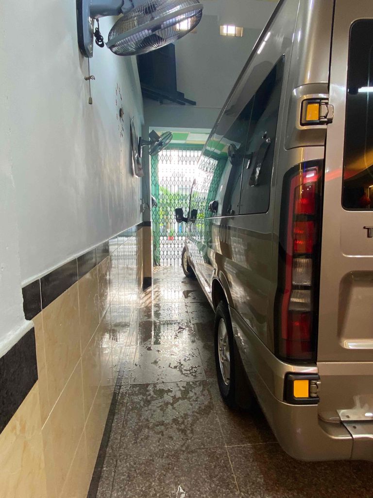 Ford Transit 2023 Tiêu chuẩn - 100000 km ( xe đẹp. Mua bán Ô tô tại Quận Tân Phú Tp Hồ Chí Minh được đăng bởi võ văn huyền hình 4