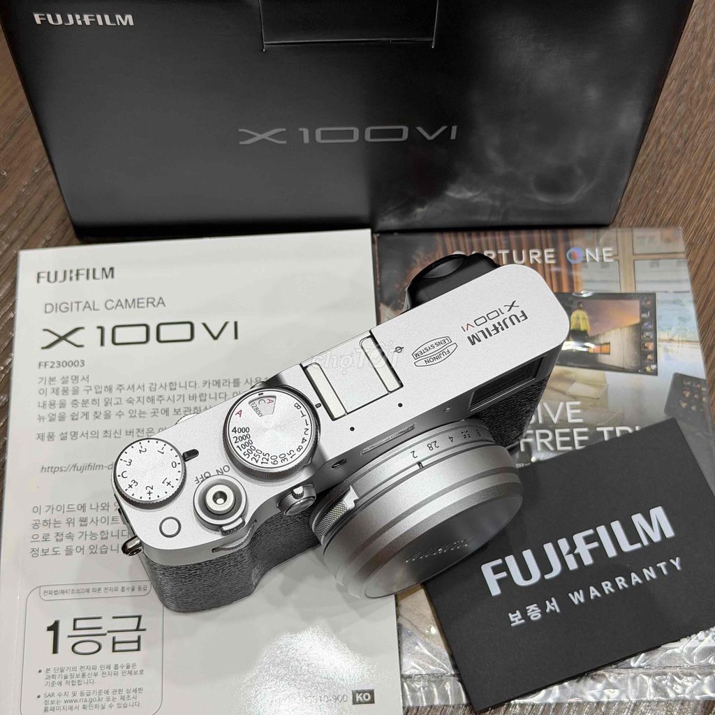 Máy ảnh Fujifilm X100VI Bạc Như mới. Mua bán Máy ảnh, Máy quay tại Quận Hai Bà Trưng Hà Nội được đăng bởi Quang Huy hình 1