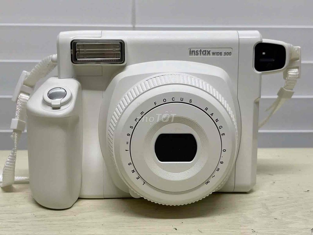 FUJIFILM INSTAX WIDE 300