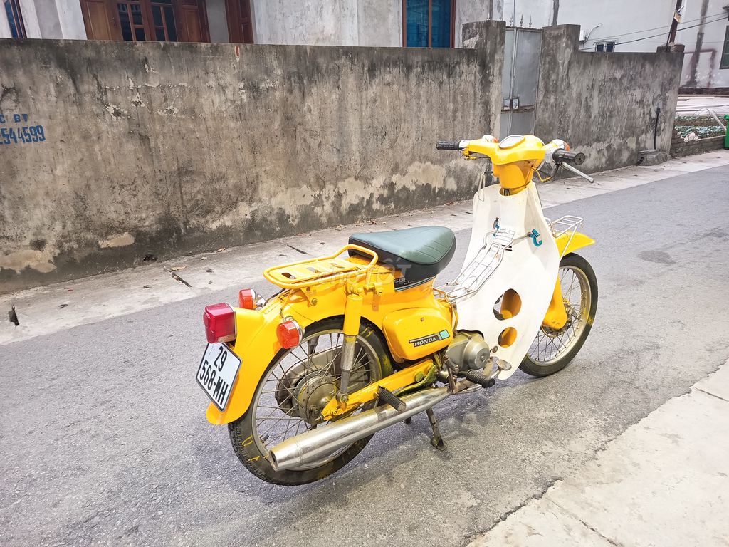 Xe Honda cup 81 nhật cũ. Mua bán Xe máy tại Huyện Mê Linh Hà Nội được đăng bởi Luong Le Van hình 4