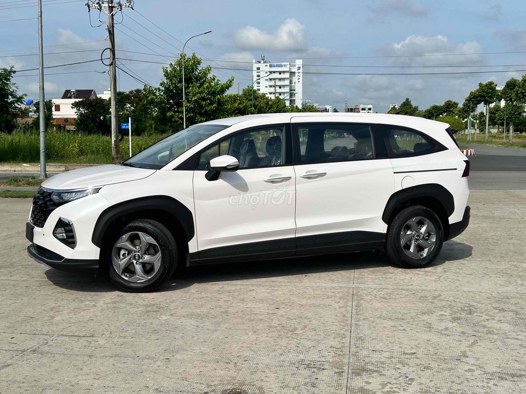 Hyundai Custin 2026 photo 3