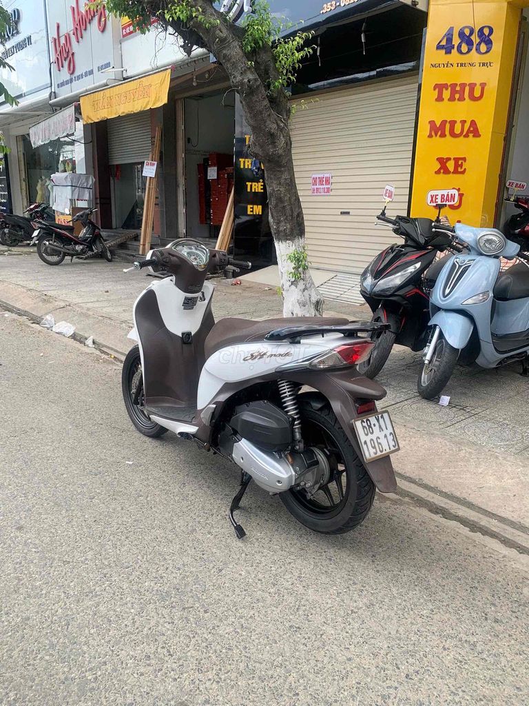 ✅✅ SH MORE 2015 KHÓA CHÌA TRẮNG ĐEN XE ĐẸP MÁY ZIN. Mua bán Xe máy tại Thành phố Rạch Giá Kiên Giang được đăng bởi Kali  hình 7