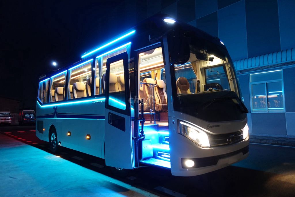 BÁN XE THACO BUS TB81S 29 CHỖ NĂM 2024