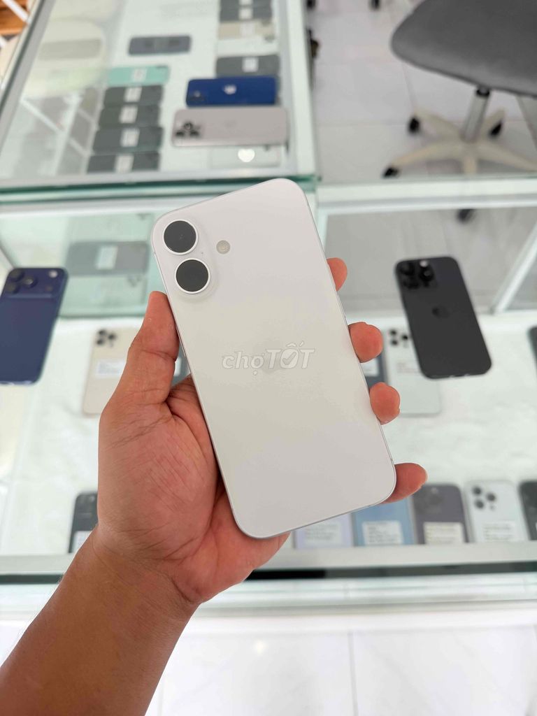 Apple iPhone 16 128GB Trắng Like New. Mua bán Điện thoại tại Thành phố Long Xuyên An Giang được đăng bởi Lý Apple hình 1