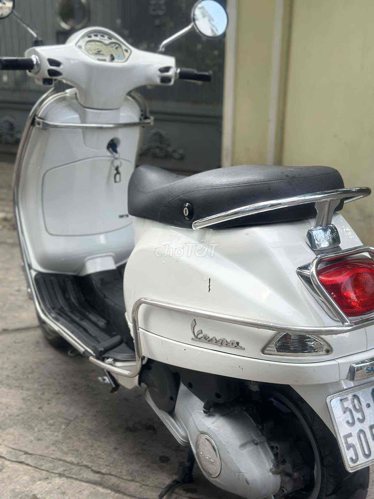Piaggio Vespa LX 125 3Vie 2013 Zin100% bstp CCCD. Mua bán Xe máy tại Quận Bình Tân Tp Hồ Chí Minh được đăng bởi Toan hình 3