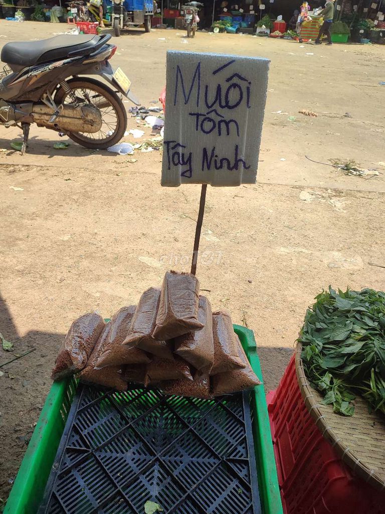 Muối tôm Tây Ninh. Mua bán Đồ ăn, thực phẩm và các loại khác tại Huyện Hóc Môn Tp Hồ Chí Minh được đăng bởi Thảo hình 4