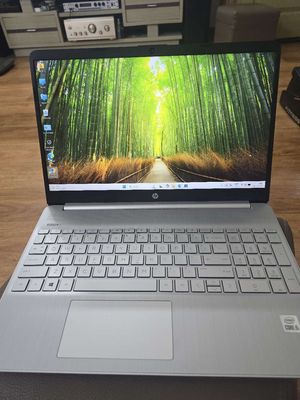 HP 15-dy i5-1035G1 15.6"/8GB/256GB xẹp